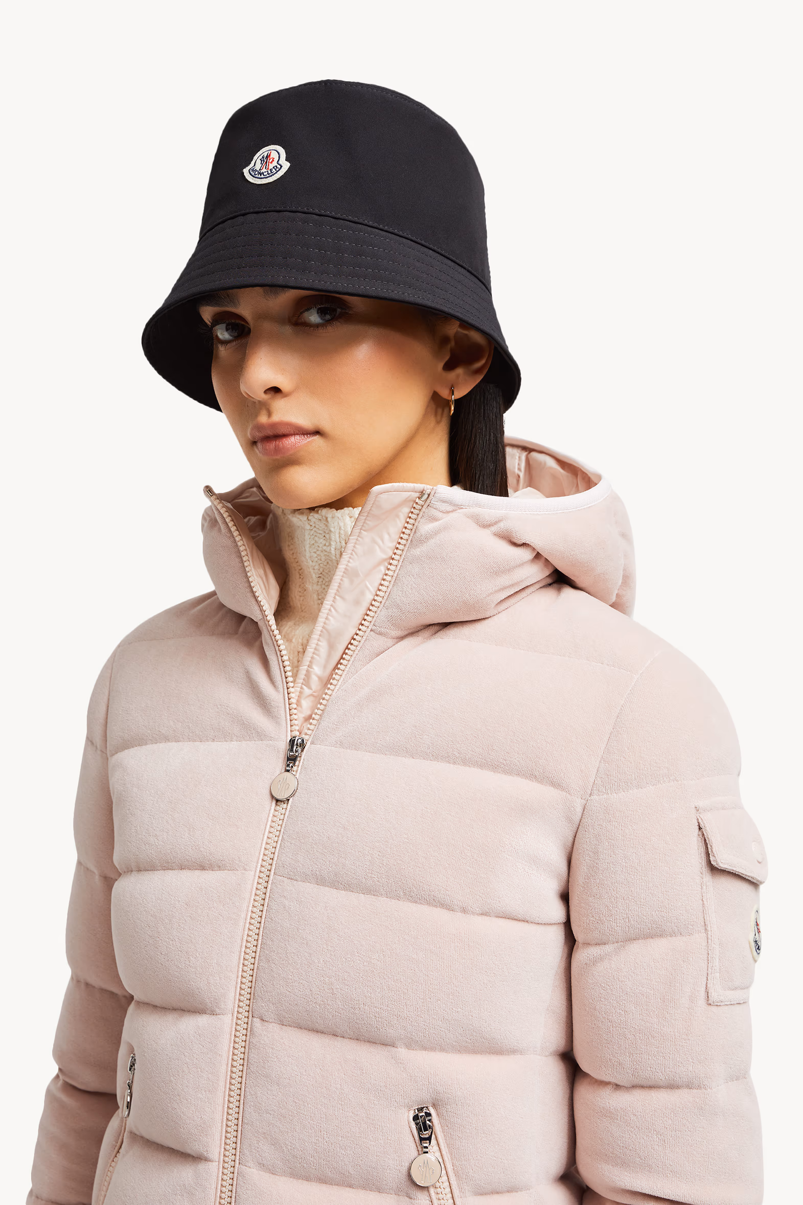 Bob en coton mélangé Femmes Noir Moncler 2